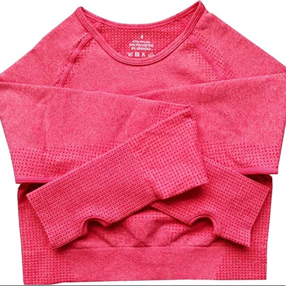 Pink Workout Long-Sleeve Crop Top Thumb Hole Included - Picture 5 of 5